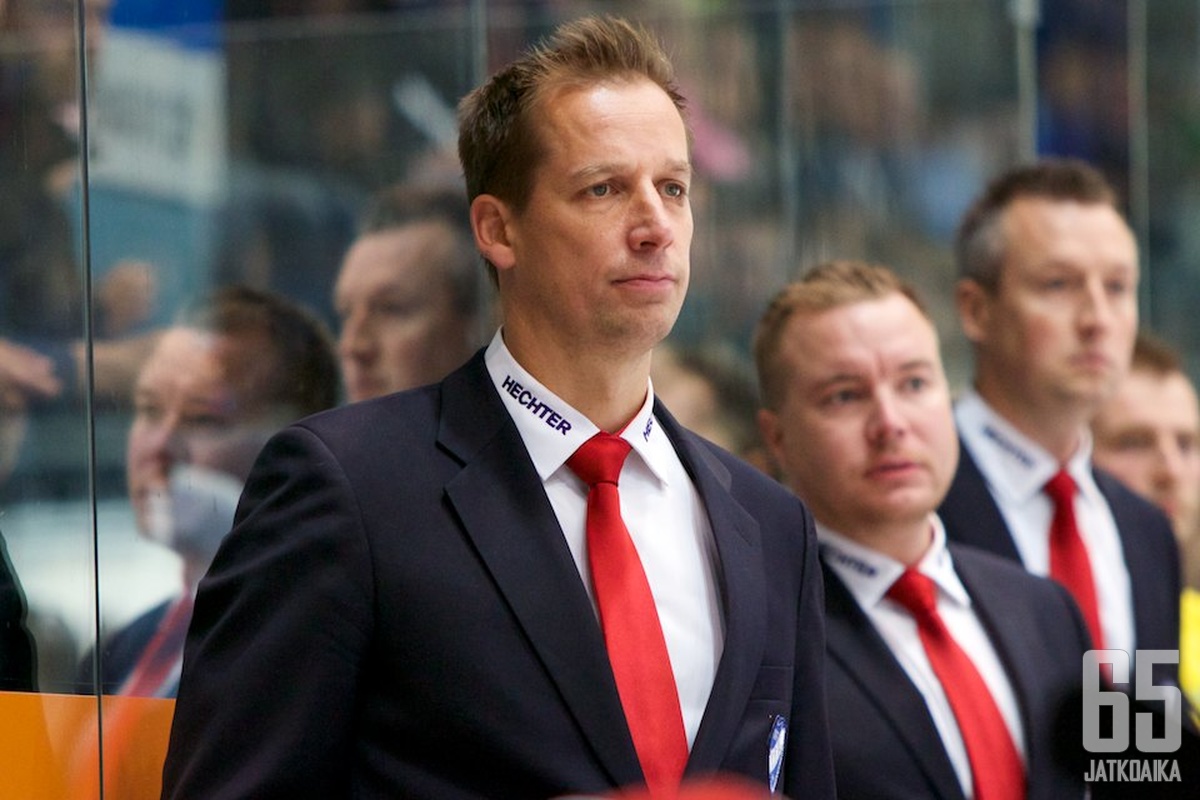Antti Törmäsen luotsaama HIFK kohtasi Lukon kotonaan.