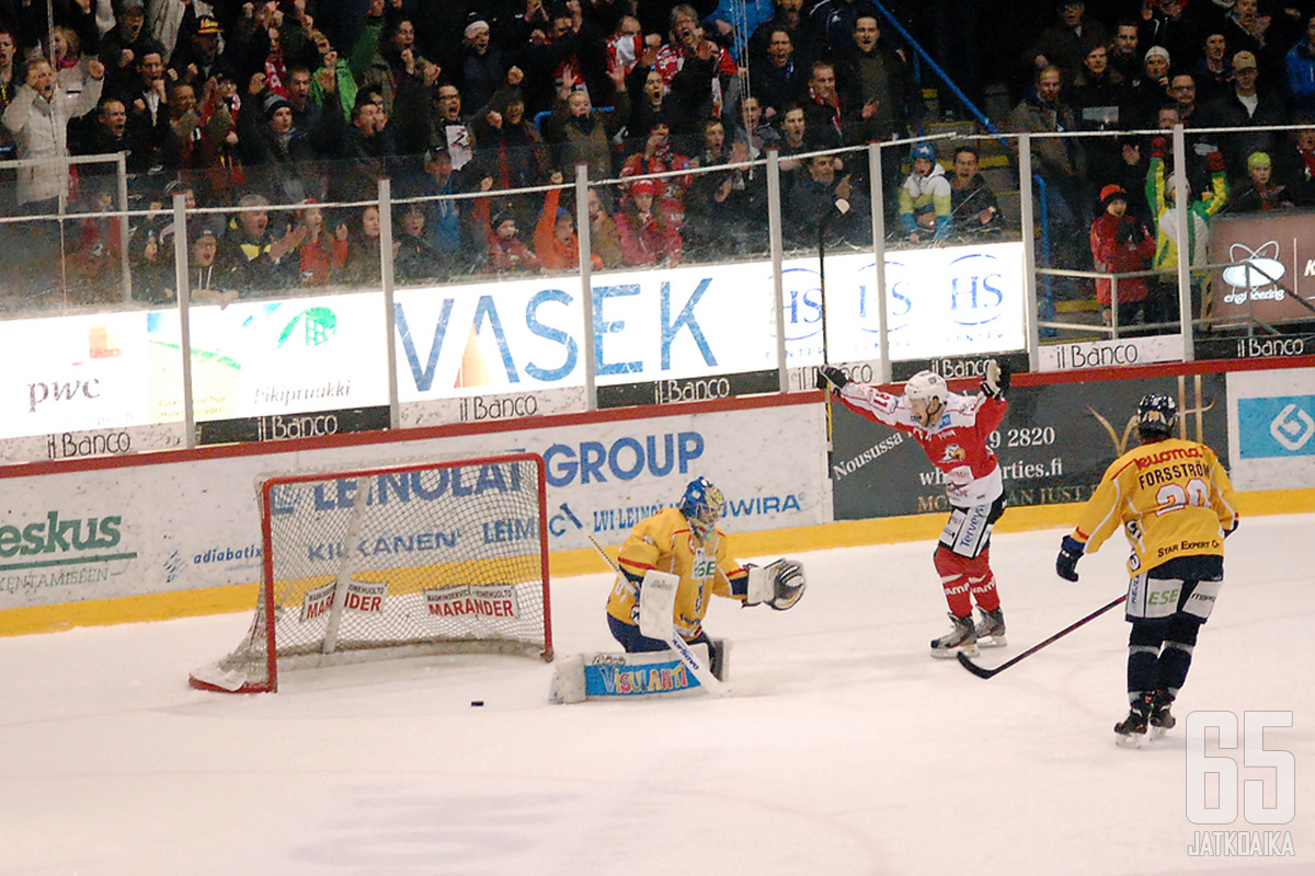 Sport käänsi lauantain pelin edukseen viidessä minuutissa.