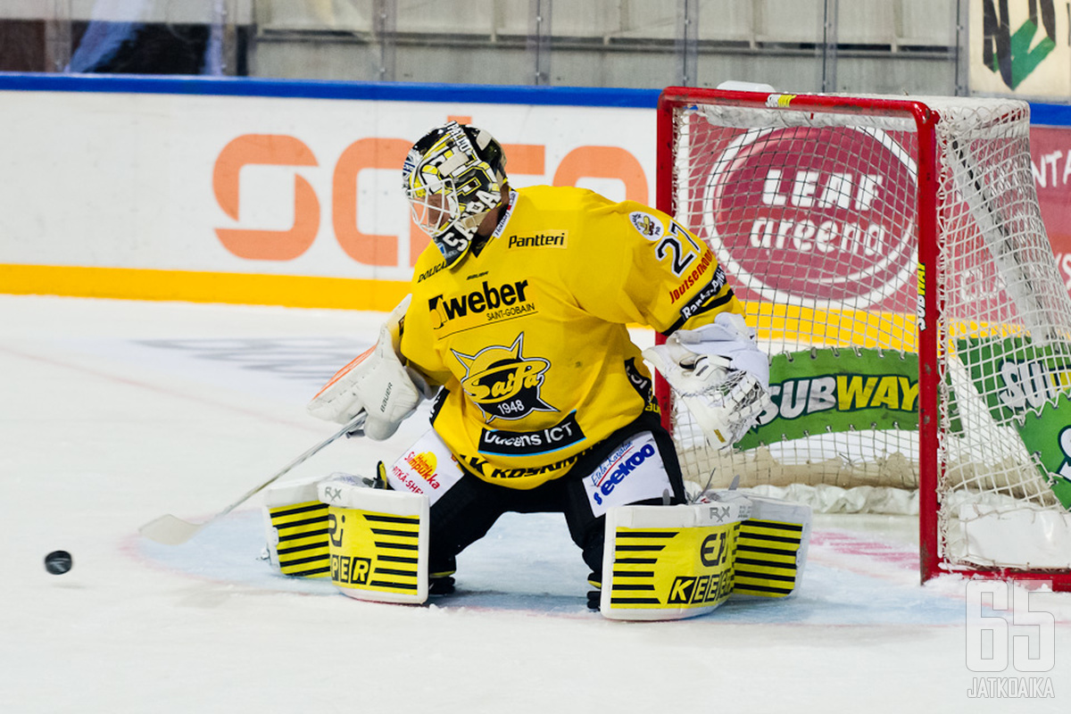 Jussi Markkaselle riitti nollapeliin 16 torjuntaa.