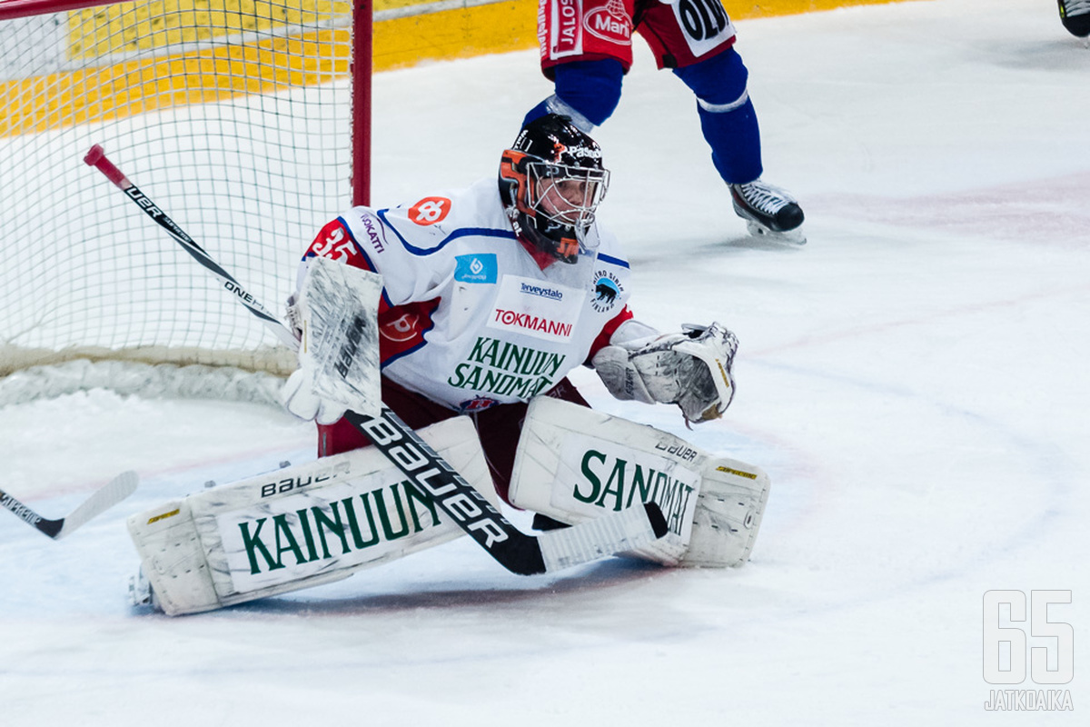 Antti Lehtonen nollasi Vantaalla muun muassa kaksi rangaistuslaukausta.