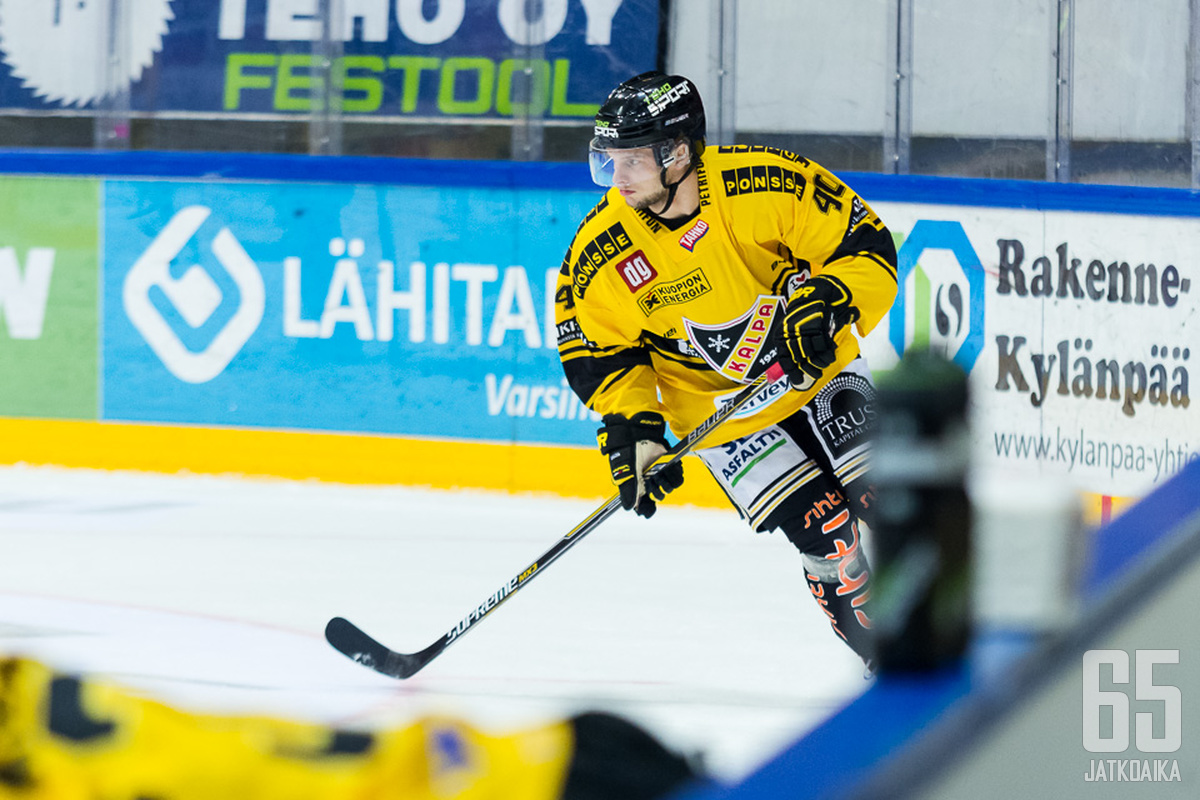 KalPan Mikko Nuutinen teki viime viikolla kolmeen peliin kolme maalia.