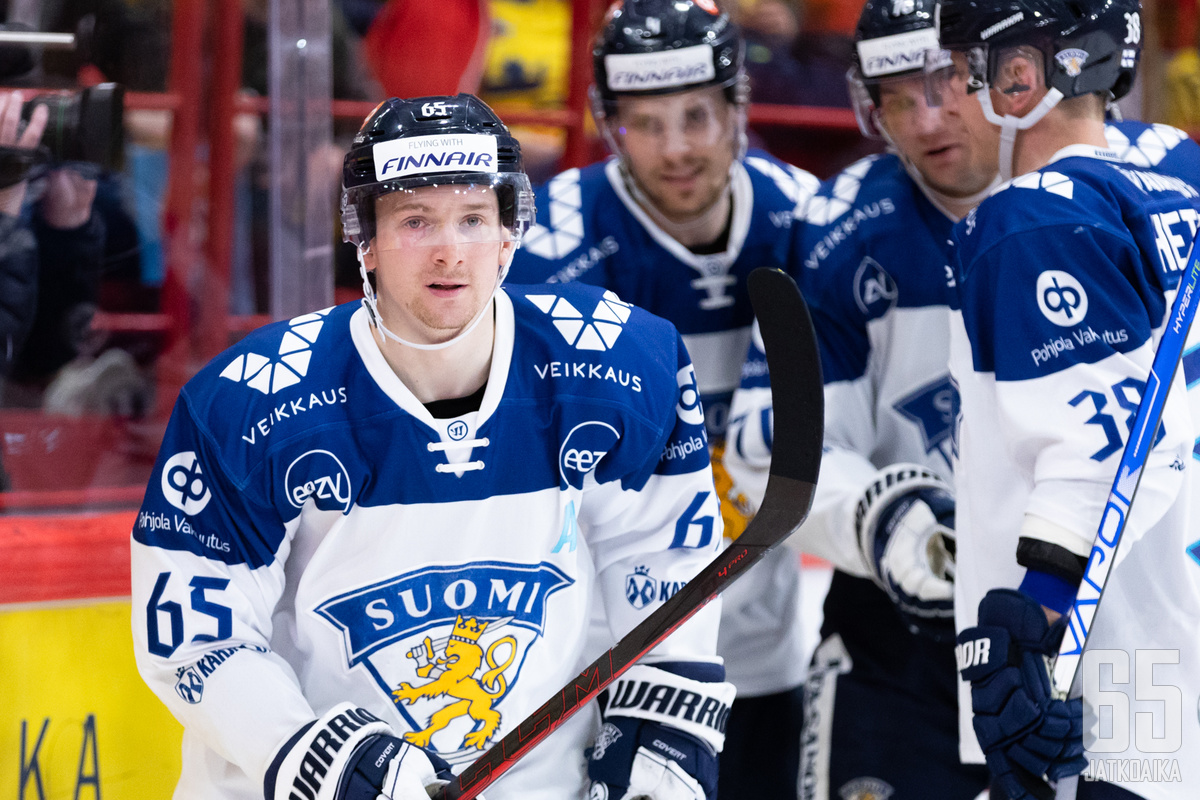 Sakari Manninen on mukana Leijonien joukkueessa.