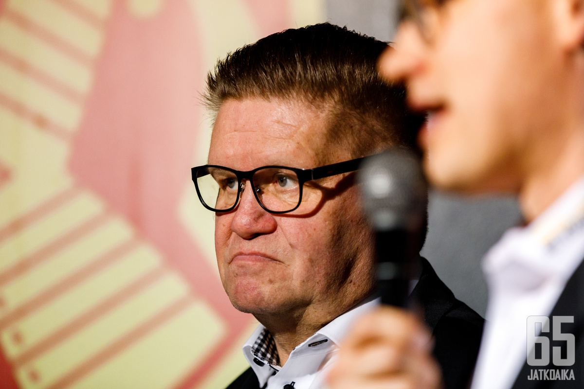 Timo Tersa omistaa Liiga-SaiPa Oy:sta 24,9 prosenttia.