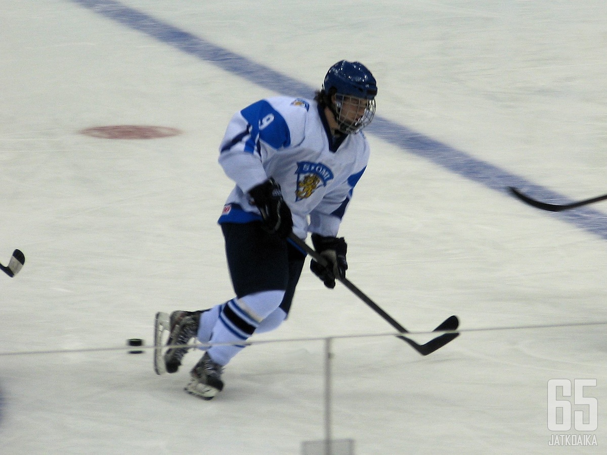 Jonatan Tanus pelasi alle 18-vuotiaiden MM-kisoissa Suomen kakkosketjussa.
