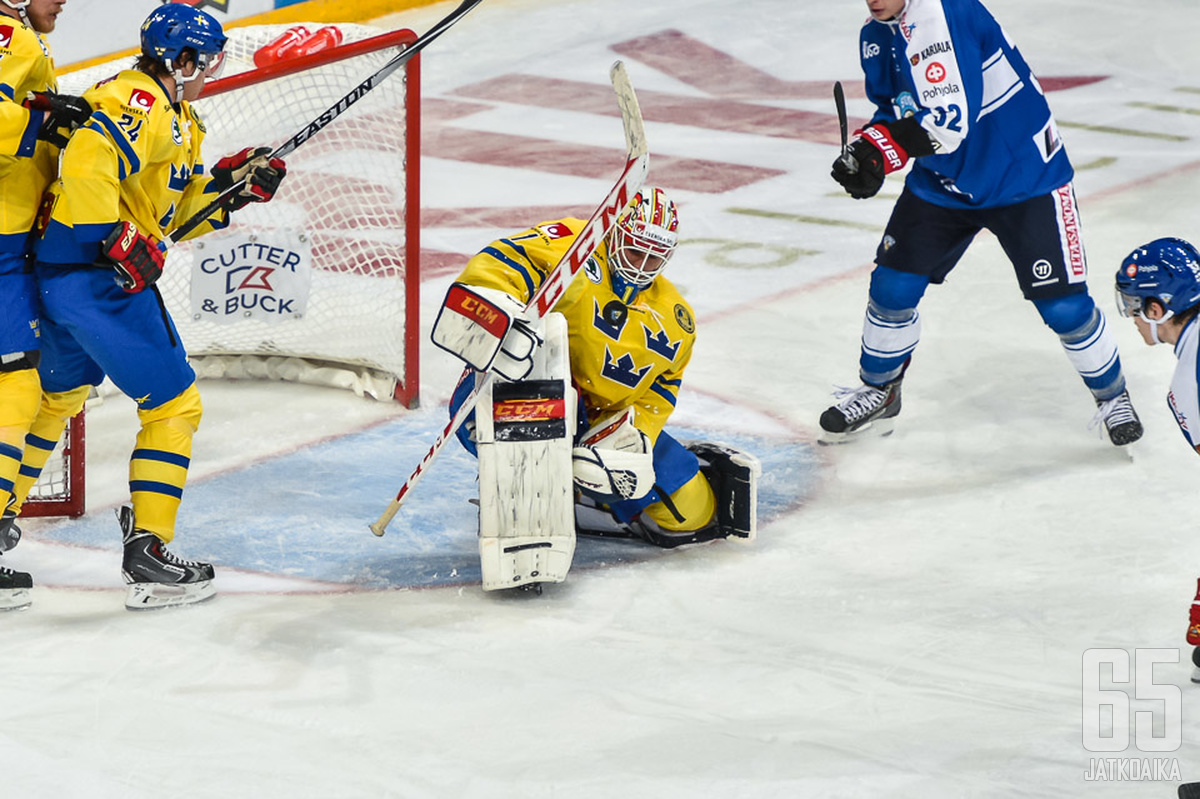 Karlsson edusti Ruotsia vain Euro Hockey Tourilla.