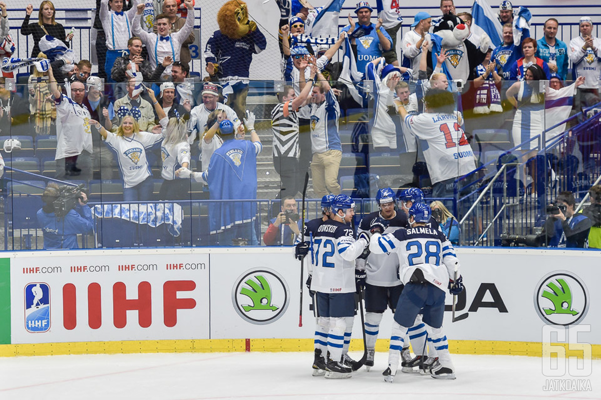 Järkevä viisikkopelaaminen oli tärkeässä asemassa Suomen voitossa.