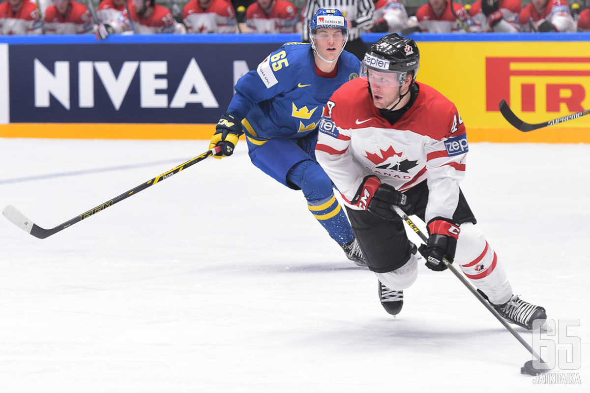 Morgan Rielly ja Kanada olivat koko ottelun ajan potkun edellä Ruotsia.