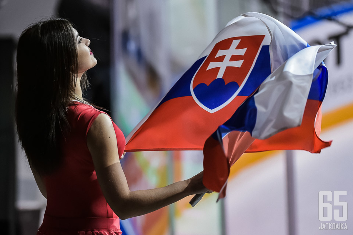 Slovakian kansallislaulua ei kuultu pelin jälkeen.