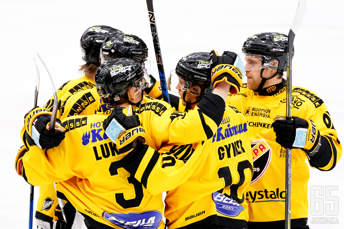 KalPa pääsi jatkamaan kovaa virettään Vaasassa.