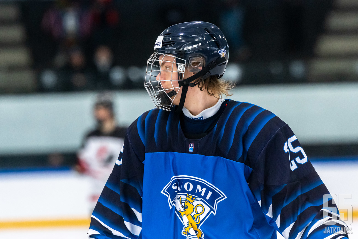 Arttu Kärki on edustanut Suomea myös alle 18-vuotiaiden maajoukkueessa.