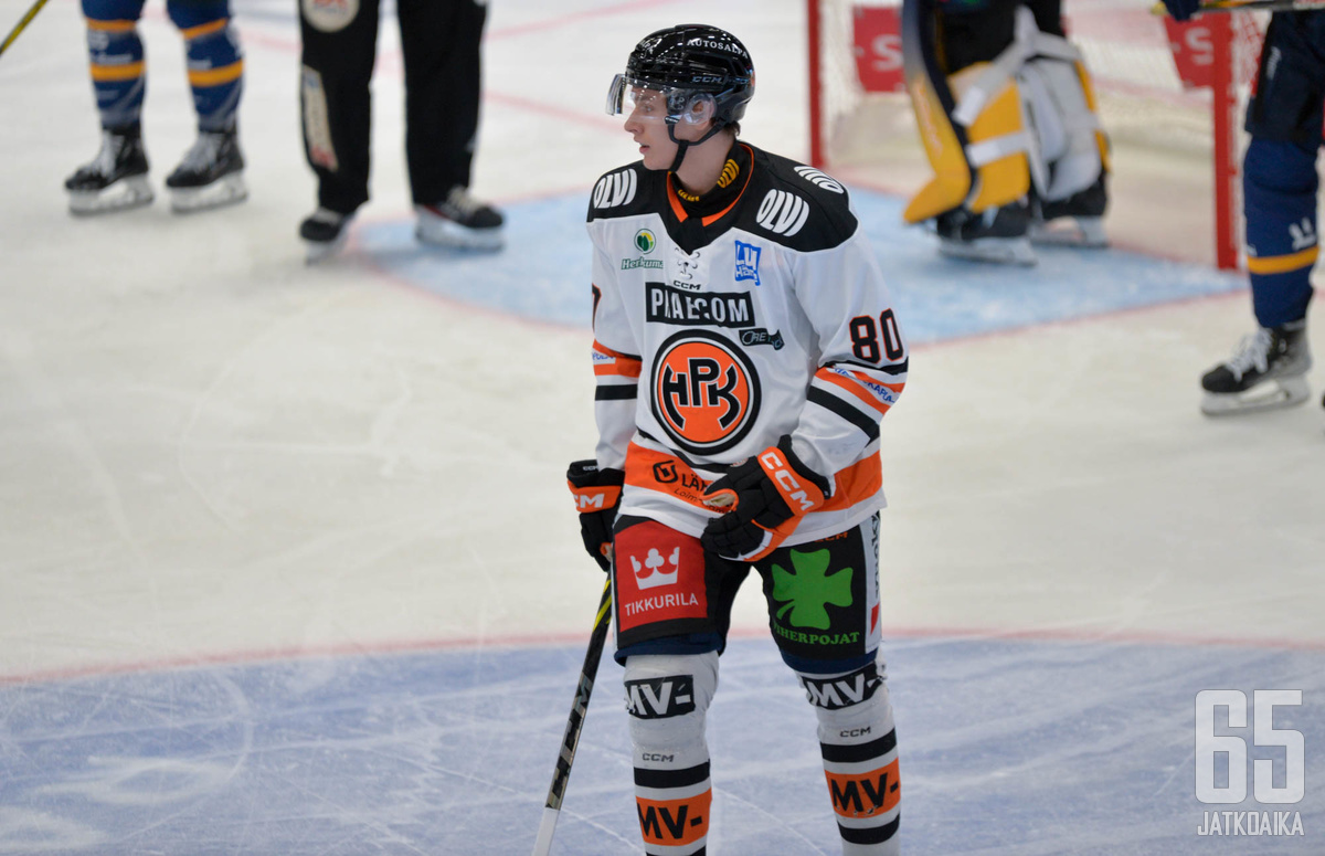 Lundell edusti HPK:ta jo kauden avausottelussa.