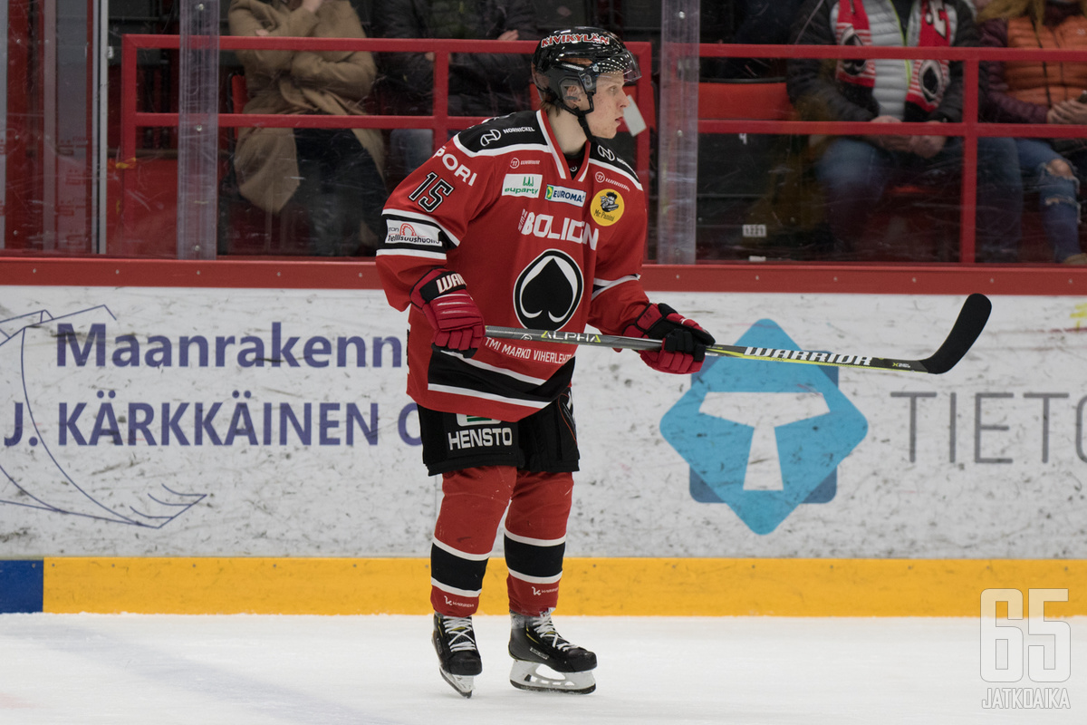 Aleksi Varttinen on murtautunut tämän kauden ässäpakistoon.
