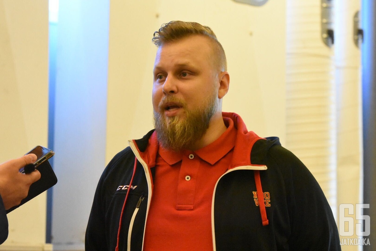 34-vuotias Pekka Hemmilä aloitti toisensa kautensa Kooveen toimitusjohtajana.