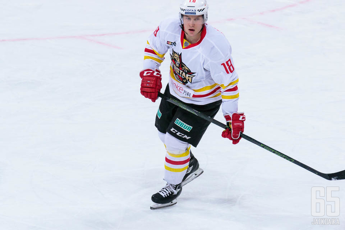 Mäntylä pelasi toissa kaudella KHL:ää Kunlun Red Starissa.