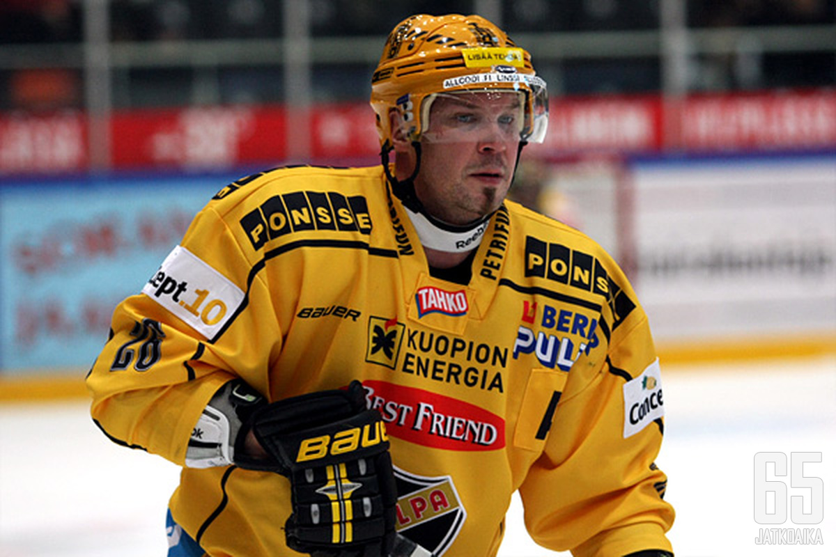 Jokereista parhaiten tunnettu Mika Strömberg pelasi viimeiset liigapelinsä KalPassa.
