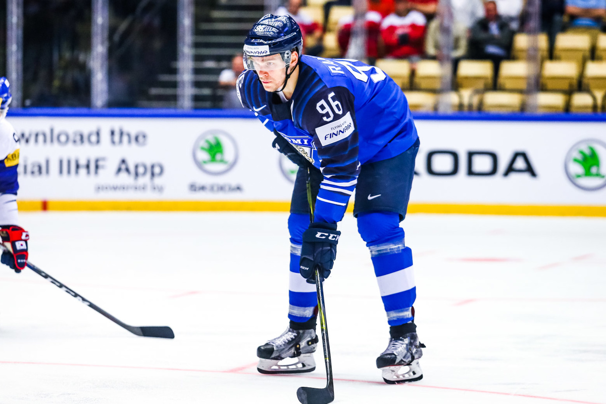 Mikko Rantanen on leijonajoukkueen johtohahmona.