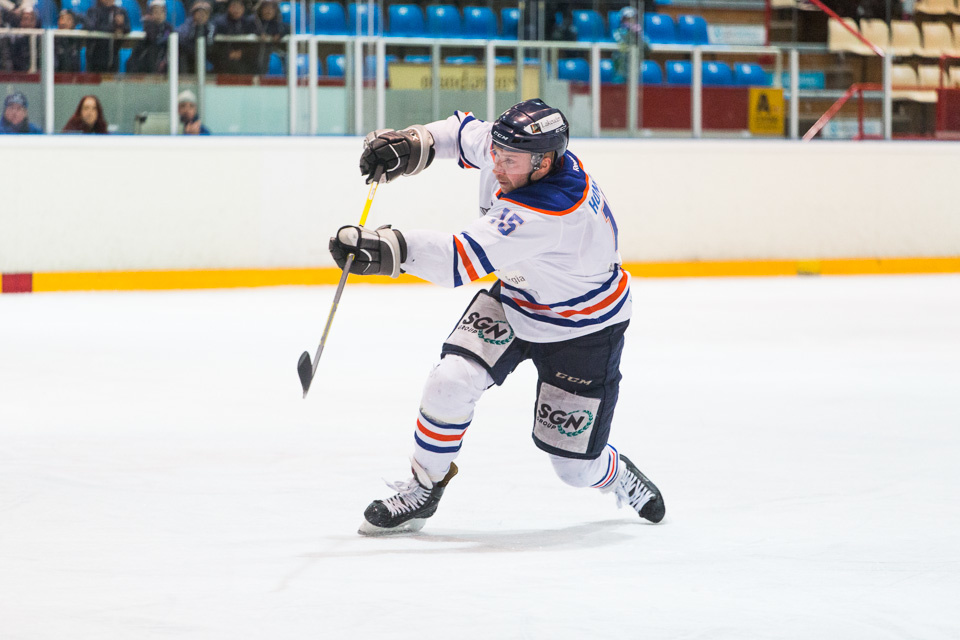 Jani Honkanen oli viime kauden Kiekko-Vantaassa pelajaana, tulevalla kaudella valmentajana.