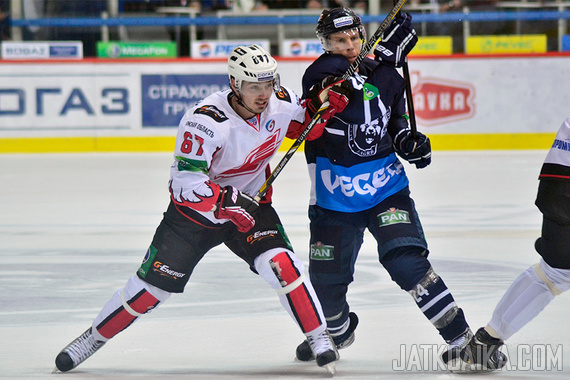 Viimeisimpien liigakausien maalitykit Tomas Zaborsky ja Willsie väänsivät KHL-kaukalossa.