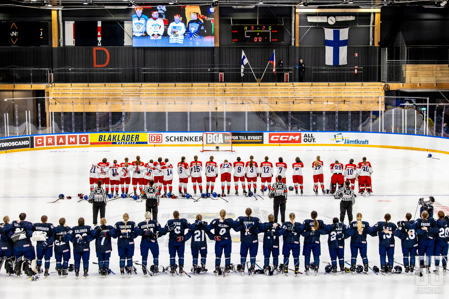 Tyttöjen MM-kisojen puolivälieräottelu Suomi - Tsekki 
12.1.2023, Östersund Arena, Östersund. 
(Kuva: Jari Mäki-Kuutti)
